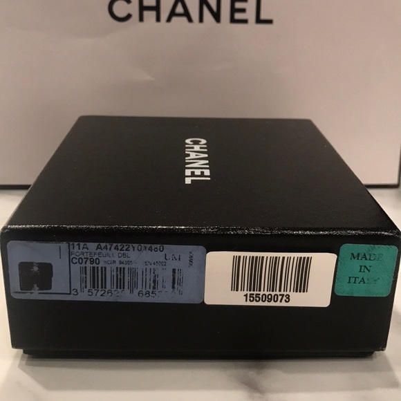 ⭐️ SOLD ⭐️ BNWT AUTHENTIC CHANEL CAMELLIA WALLET - Picture 8 of 8